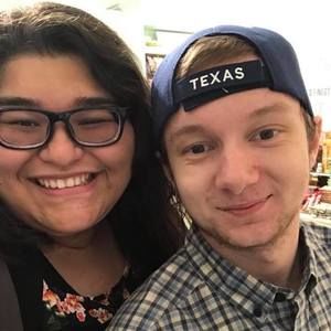 Meet your Posher, Cynthia